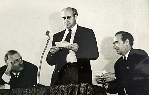 Б. А. Сосновцев (слева), М.Л. Ростропович (в центре) и А.И. Быстров в Большом зале Саратовской консерватории